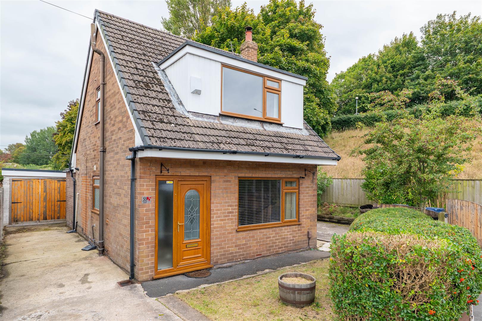 Richard Hills-Ingyon - Tenant