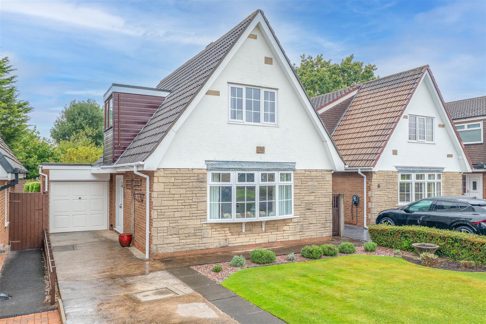 Sara Griffiths - Buyer